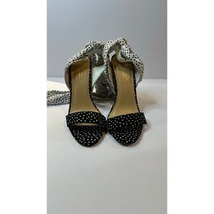 Polka dot heels